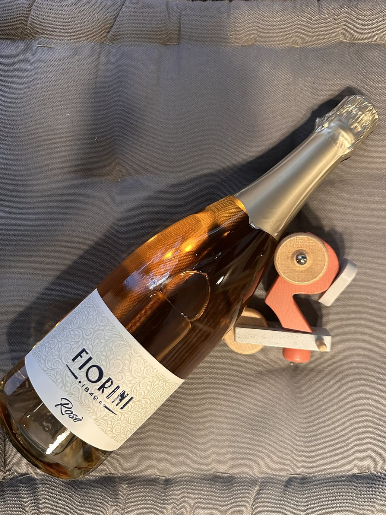 "Rosé Brut” Spumante Metodo Charmat